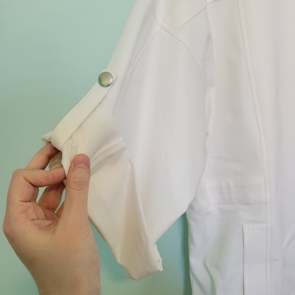 Misook White Lightweight Minimalist Jacket Size Medium - Picture 3 of 8